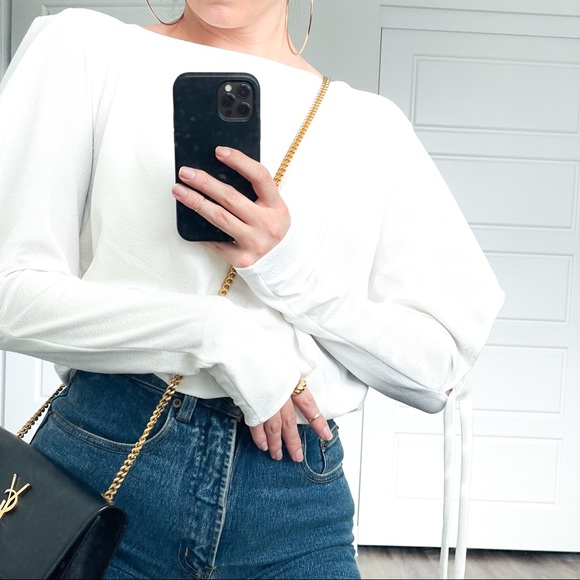 White shirt with open arm details and ties - Picture 2 of 7